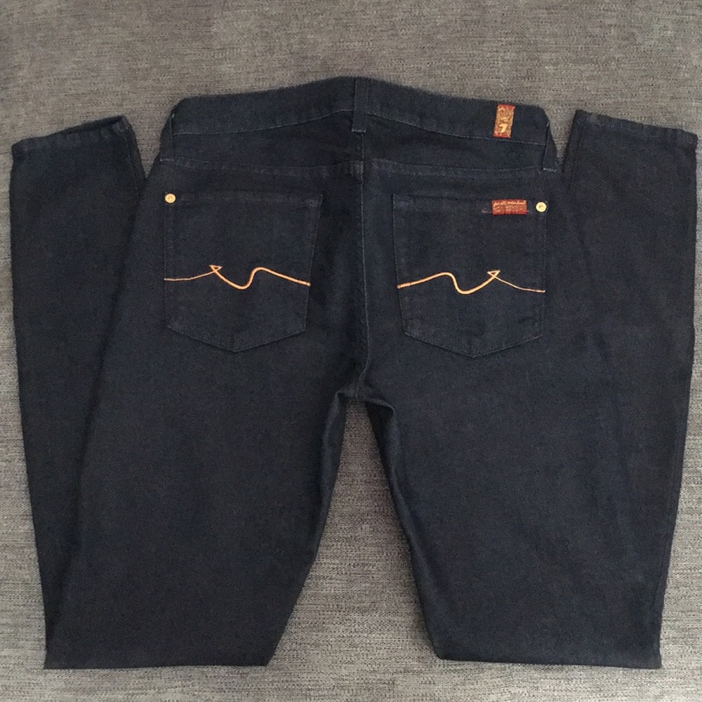 Women’s 7 For All Mankind Jeans. Size 28.